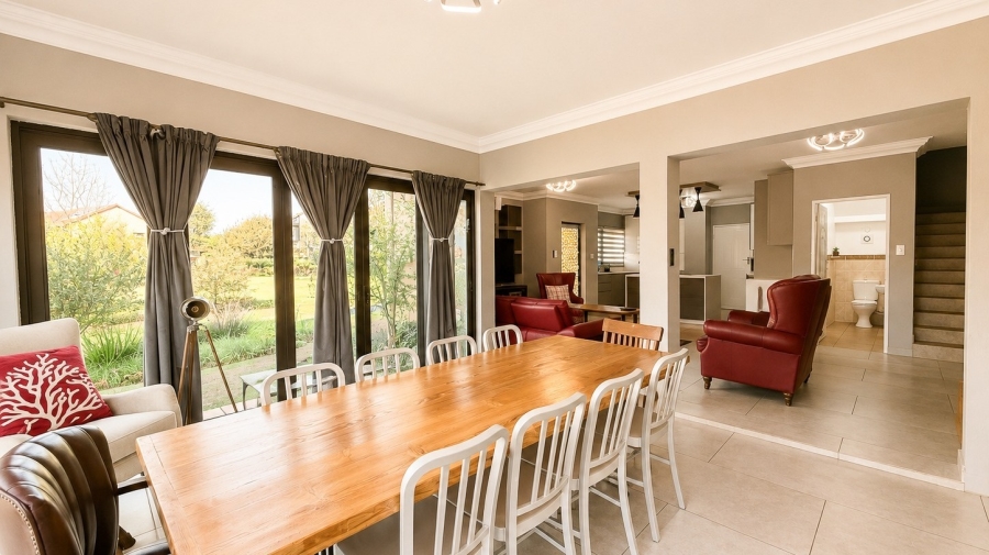3 Bedroom Property for Sale in The Coves North West